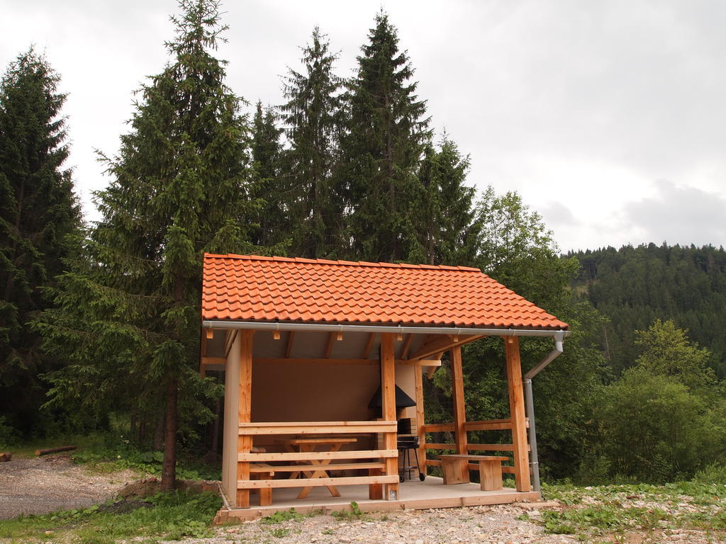 Penzion Ladova Stratena Luaran gambar